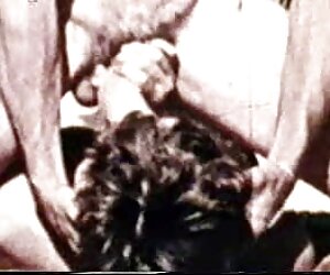 فتاة جميلة مع ثقب الوشم جعل افلام كرتون سكس مترجم